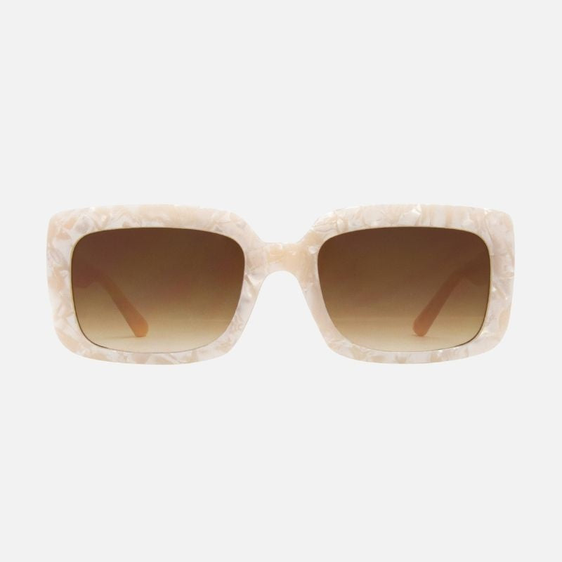 Laguna - Creamy Quartz with Brown Gradient Lens