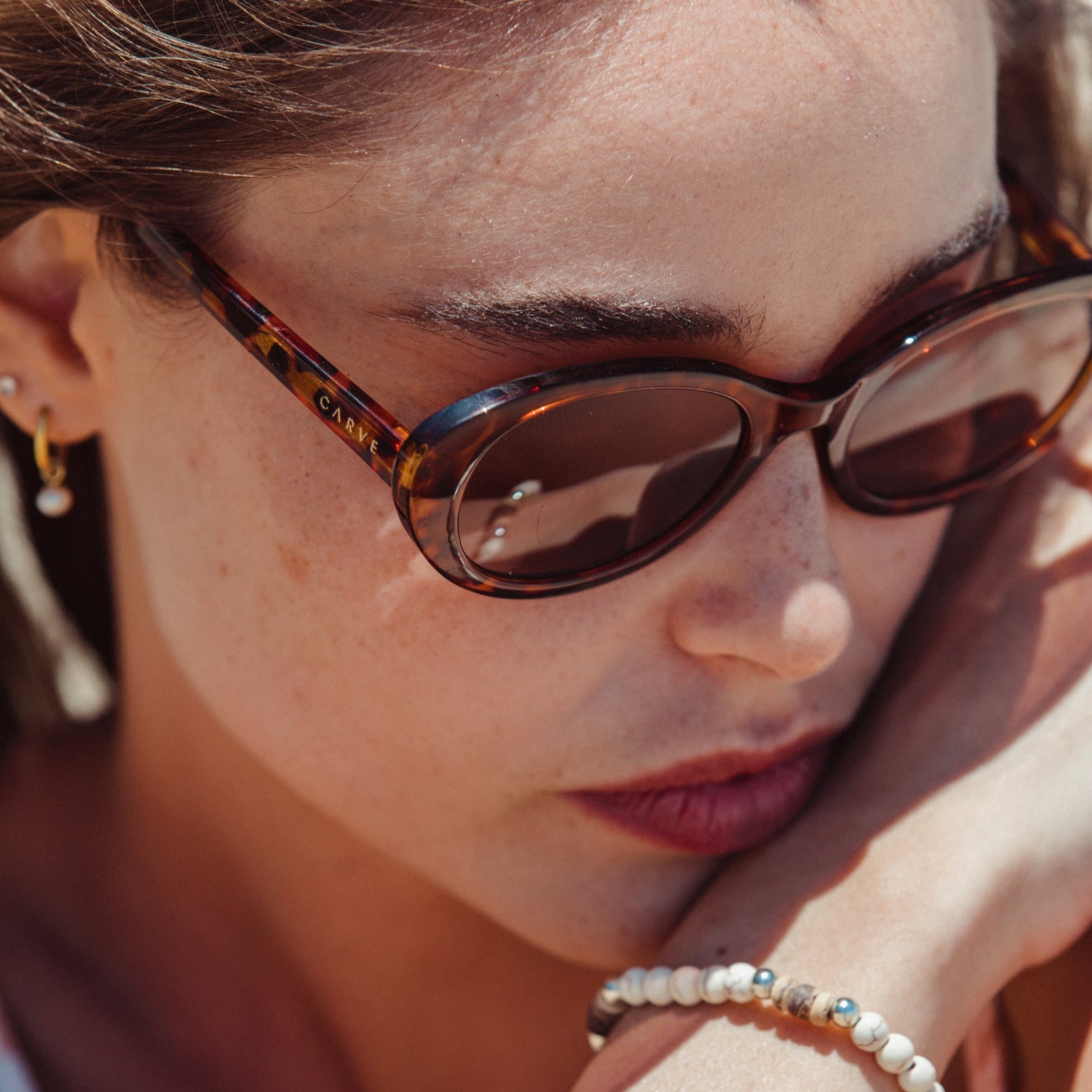 Billie - Dark Amber Tort Brown Frame Gradient Lens