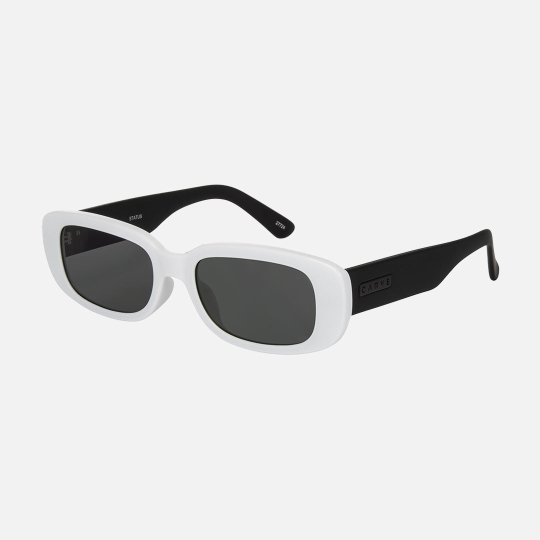 Status - Gloss White/Matt Black Frame Gray Lens