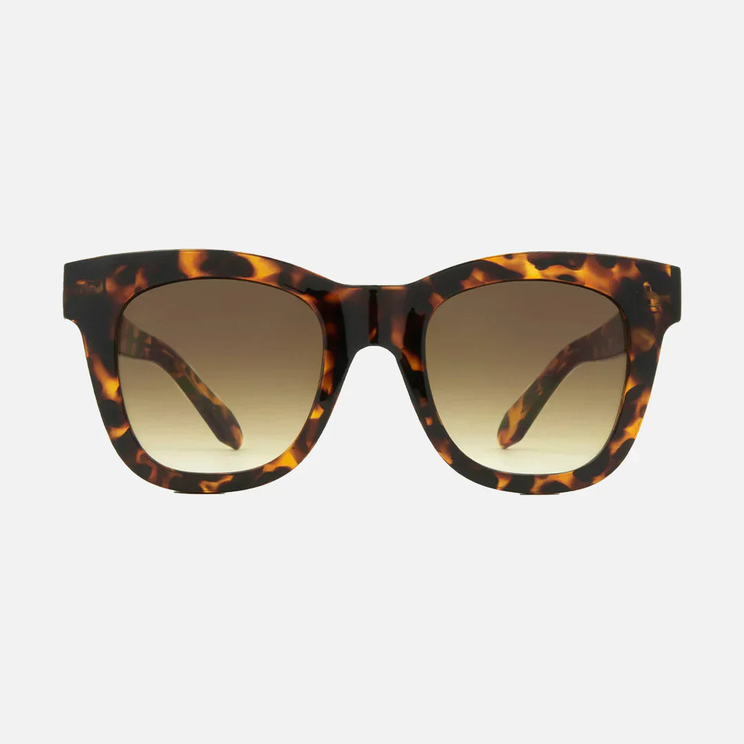 Elba - Gloss Tort with Gradient Brown Lens