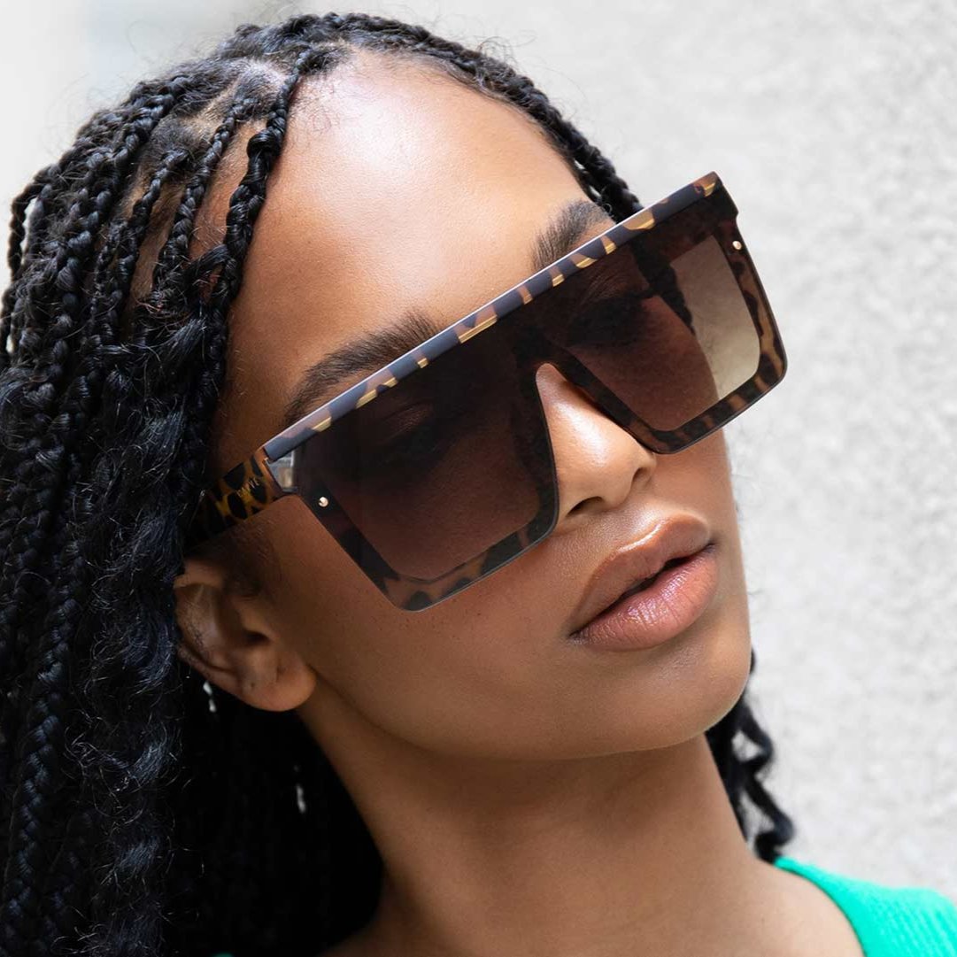 Muse - Gloss Tort Frame Brown Gradient Sunglasses